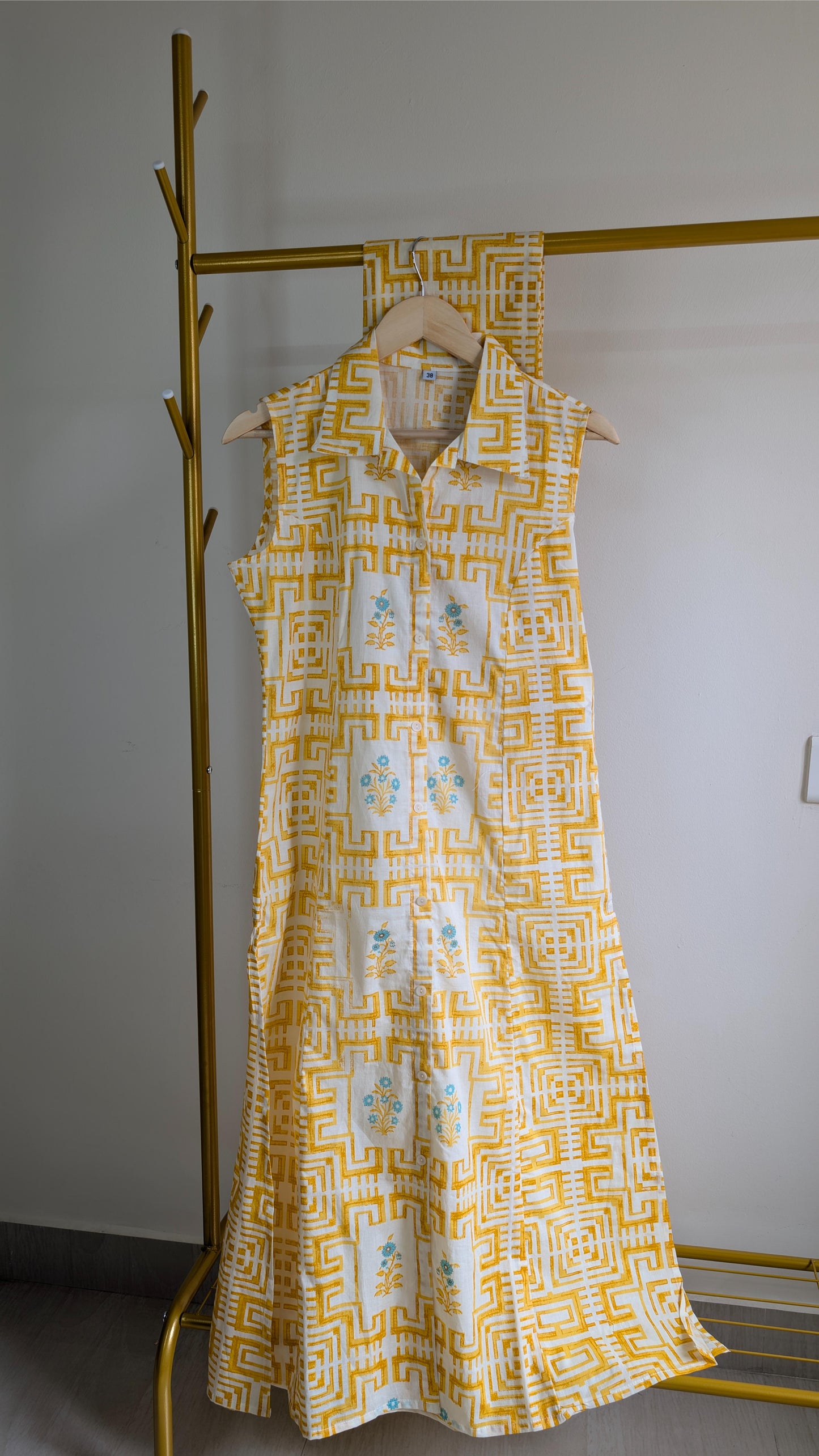 Handblock Printed Cotton A-Line Kurti Set with Attached Sleeves (AC00033)