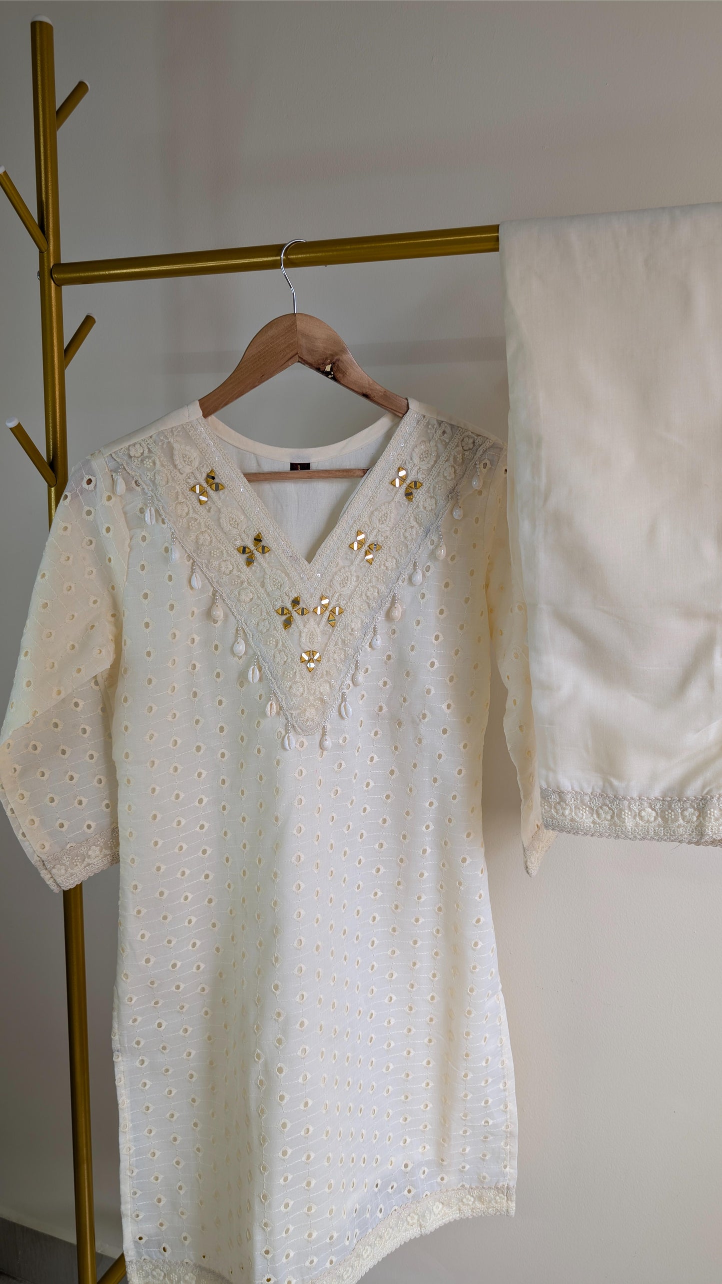 Elegant Off-White Co-Ord Set (AC00044)