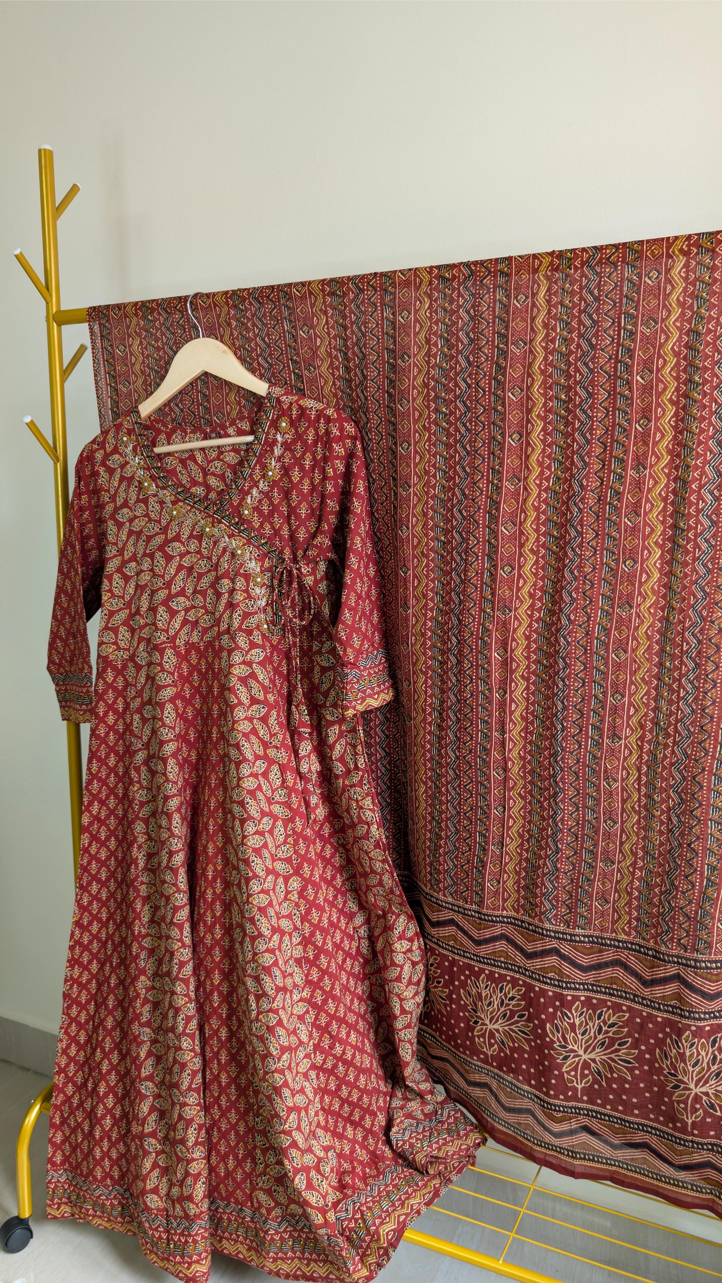 Handblock Printed Cotton Anarkali Kurti with Dupatta – Red & Blue (AC00043)