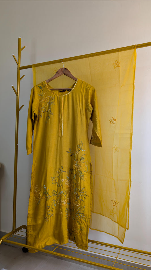 Cotton-Silk 3-Piece Kurti Set with Delicate Floral Handwork (AC00006)