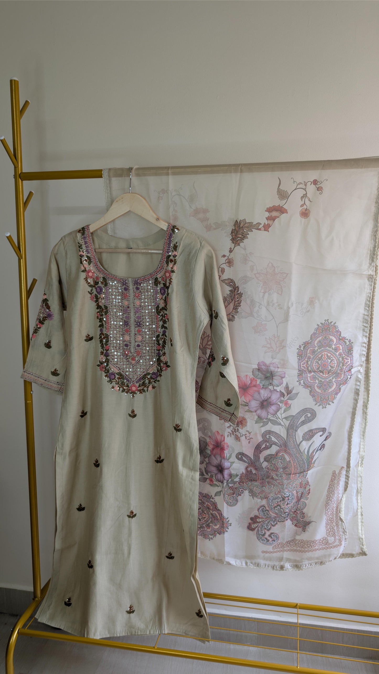 Elegant 3-Piece Embroidered Suit Set with Printed Dupatta (AC00018)