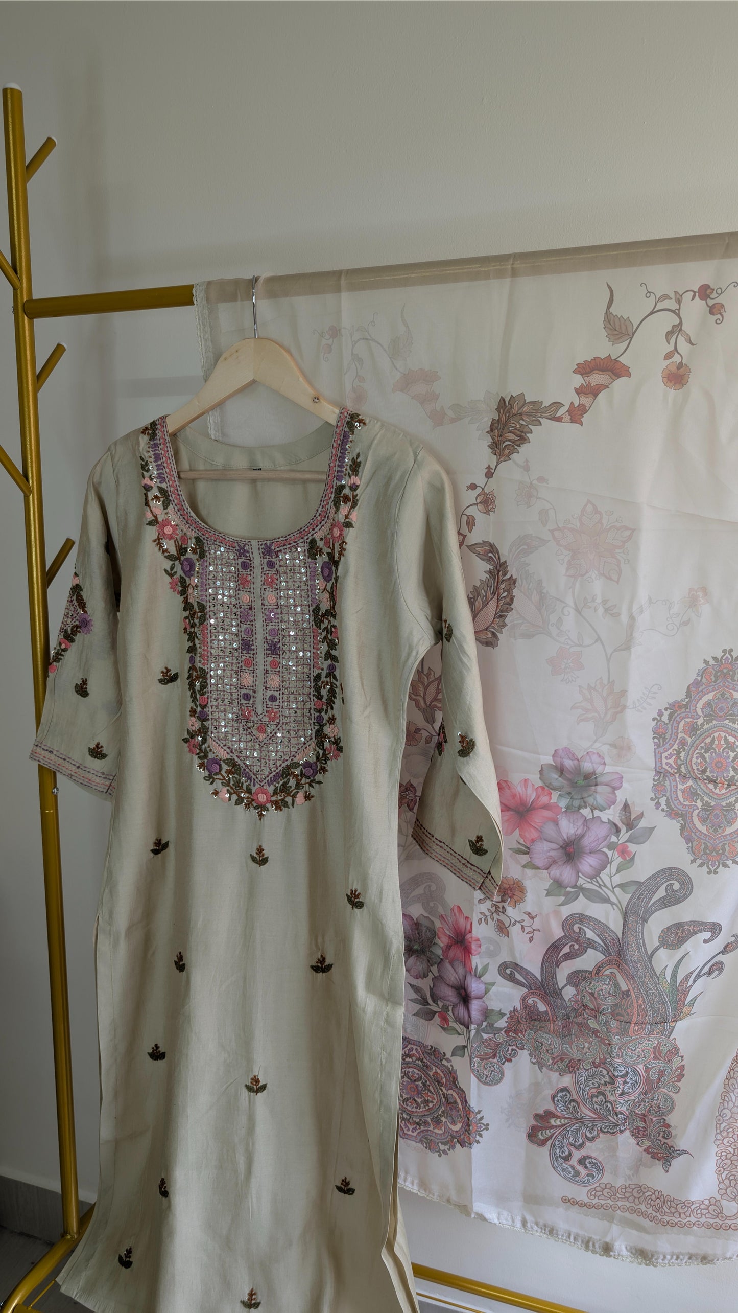 Elegant 3-Piece Embroidered Suit Set with Printed Dupatta (AC00018)