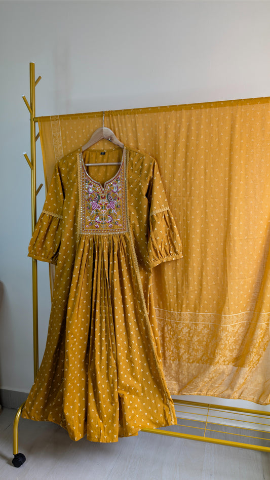 Cotton Kurti Set with Embroidered Yoke (AC00002)