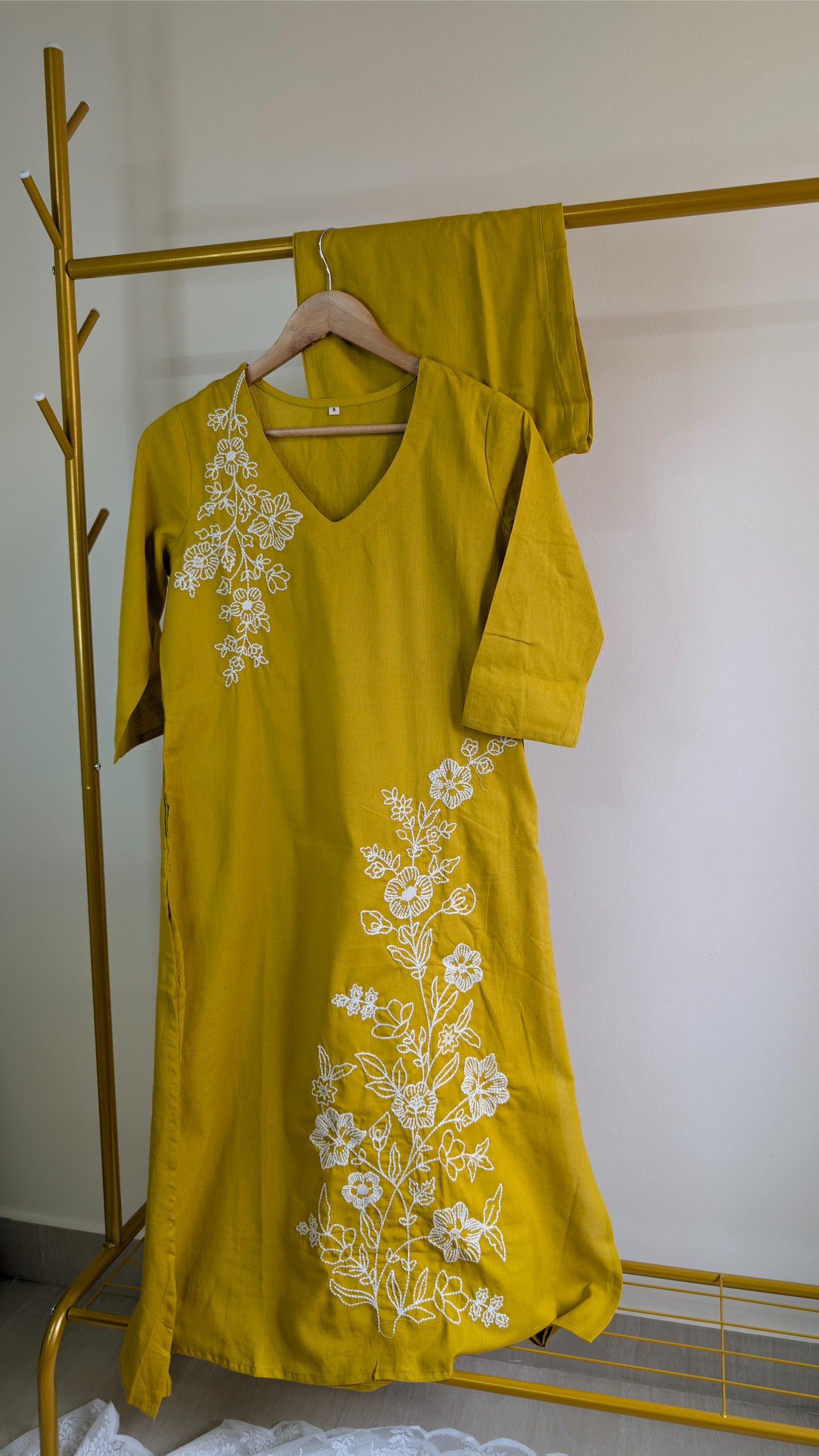 Elegant Embroidered Cotton Kurti Set – Multiple Colors Available (AC00041)