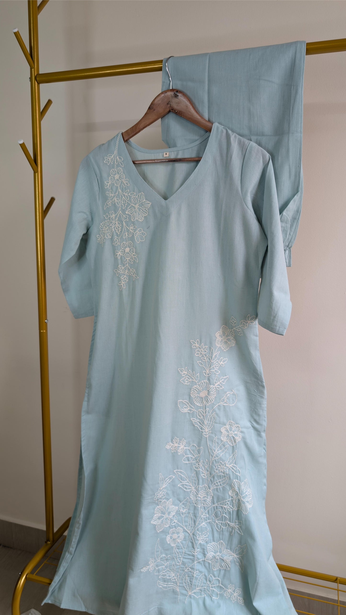 Elegant Embroidered Cotton Kurti Set – Multiple Colors Available (AC00041)