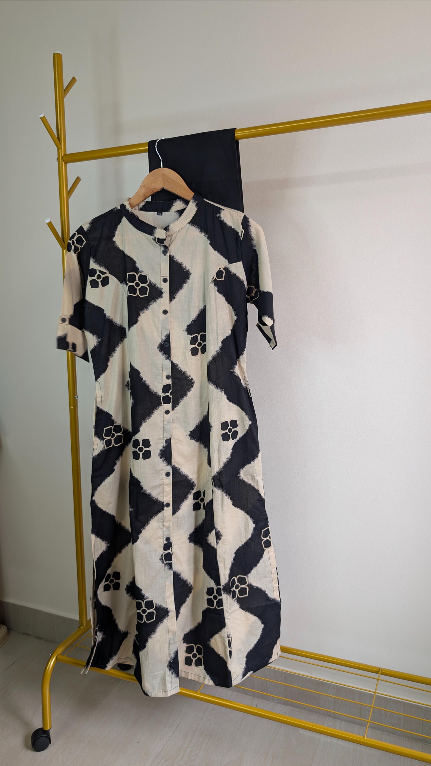 Geometric Print Button-Down Cotton Kurti Set – Multiple Colors Available (AC00036)