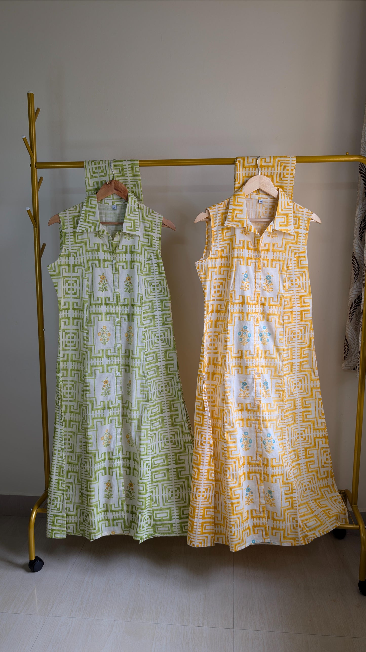 Handblock Printed Cotton A-Line Kurti Set with Attached Sleeves (AC00033)