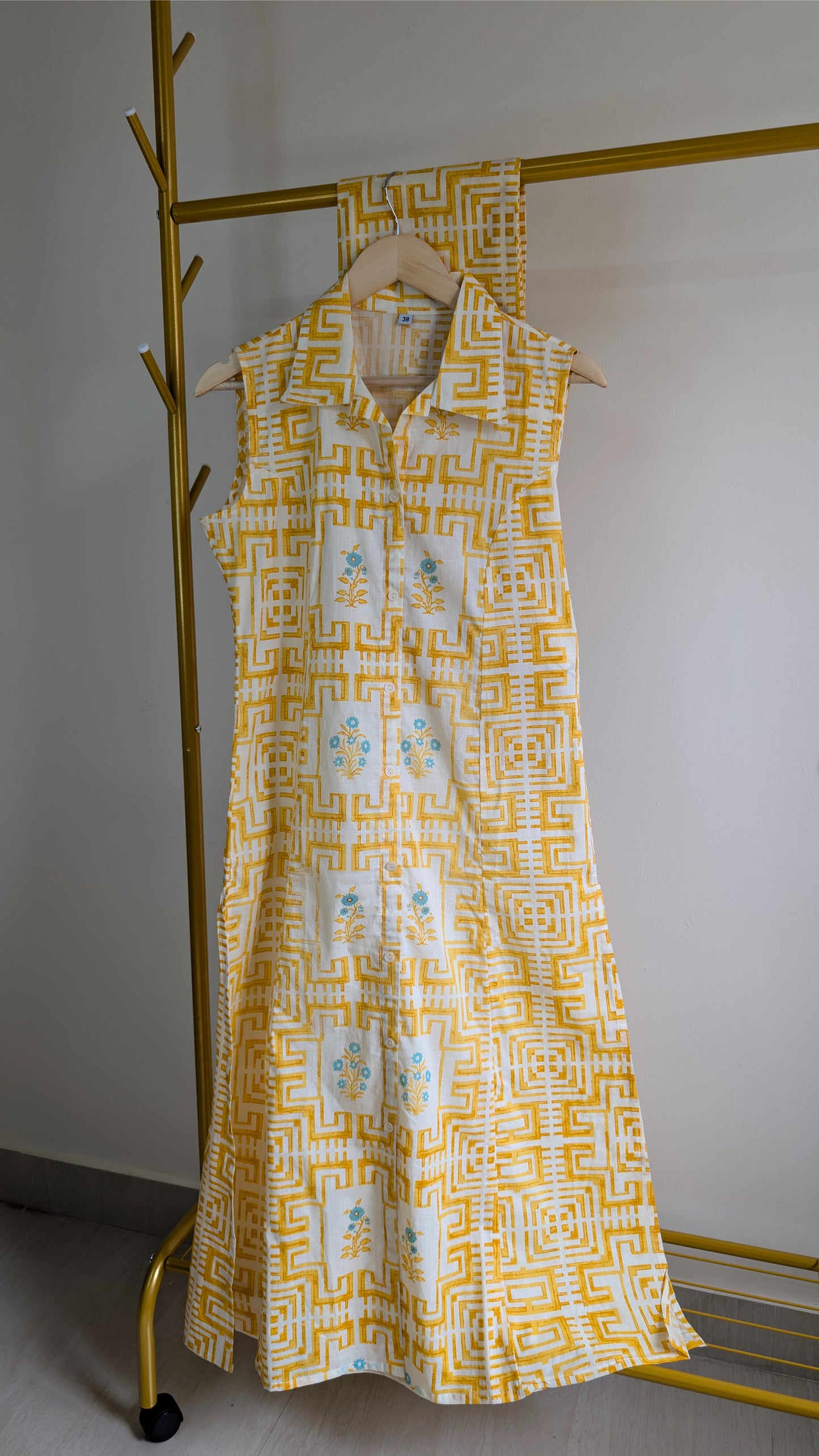 Handblock Printed Cotton A-Line Kurti Set with Attached Sleeves (AC00033)