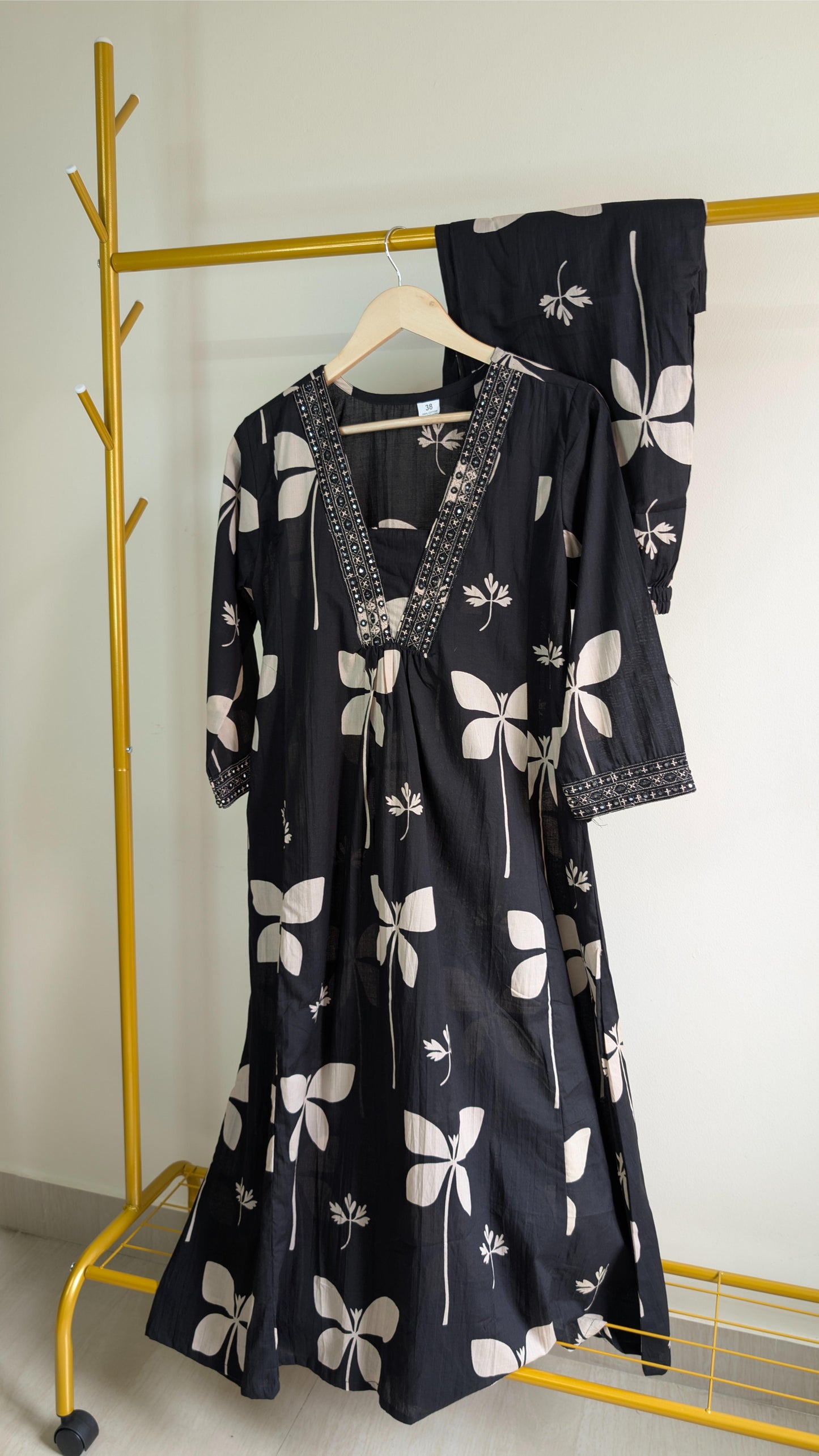 Elegant Black Floral Cotton Kurti Set with Embroidered Neckline (AC00034)