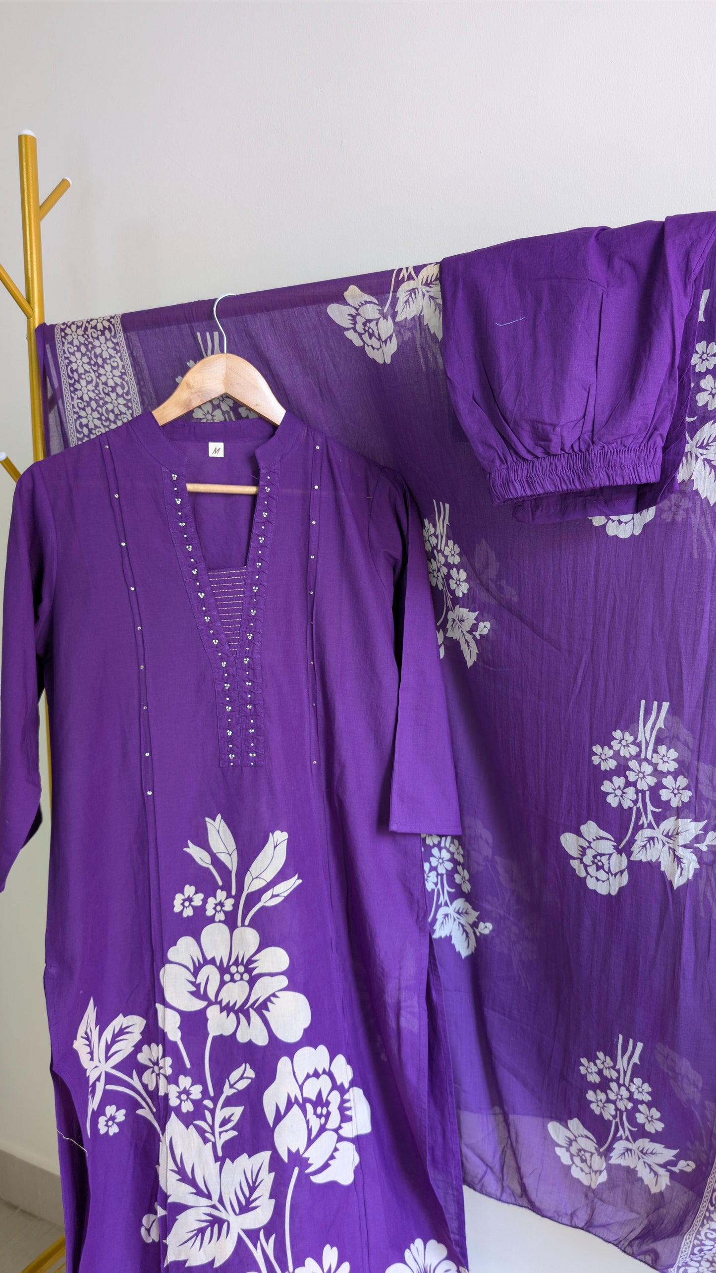 Elegant Purple Floral Cotton Kurta Set for Women - Comfortable & Stylish Daily Wear (AC00004)
