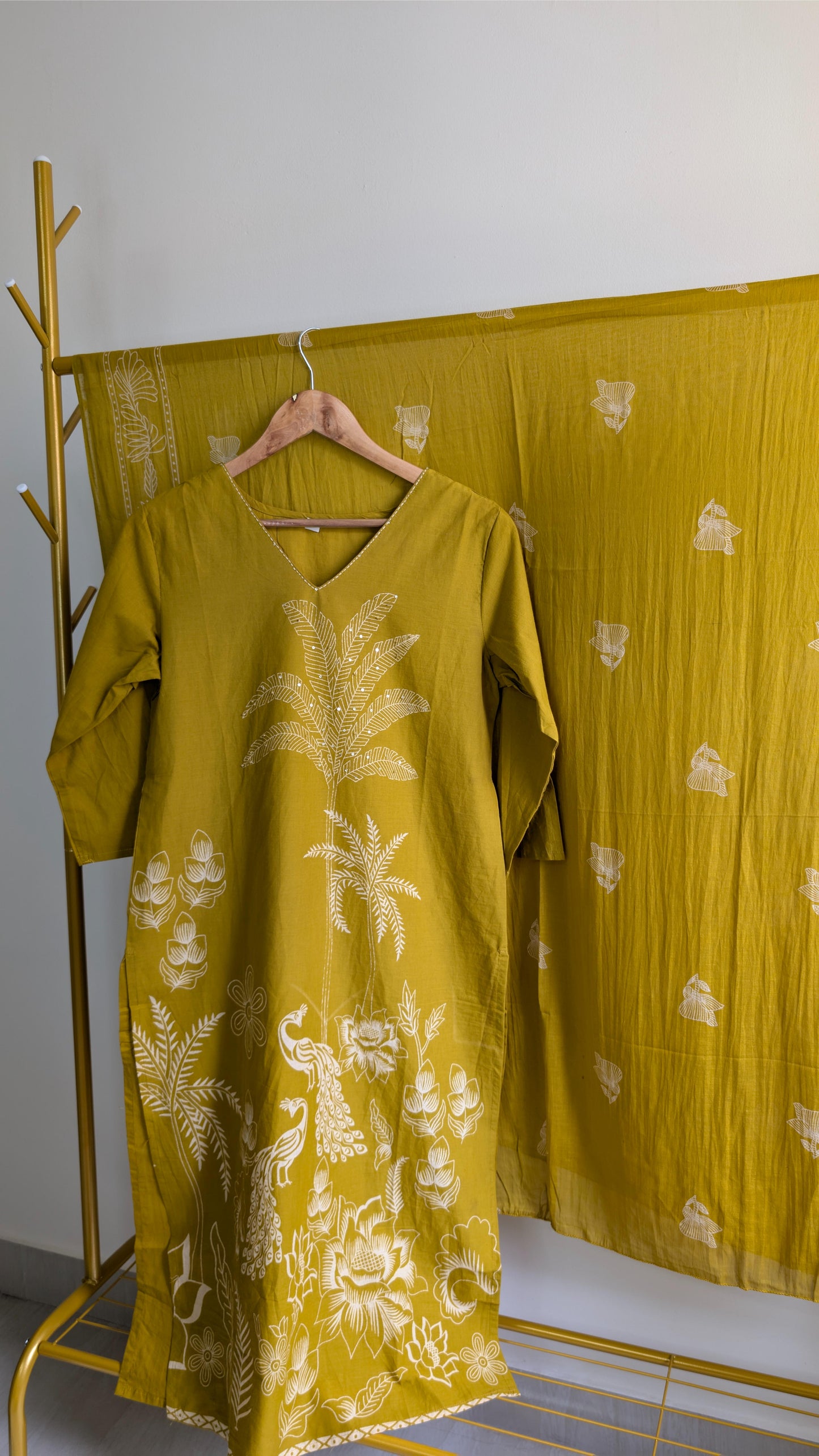 Elegant Peacock & Palm Motif Kurta Sets – Black and Mustard Yellow Cotton with Dupatta (AC00001)