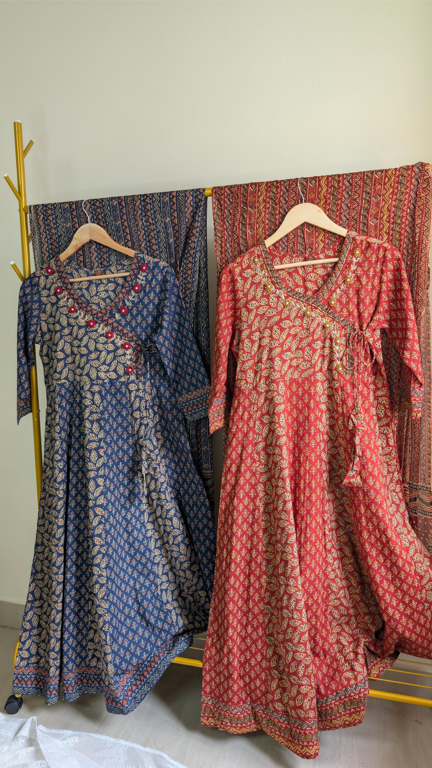 Handblock Printed Cotton Anarkali Kurti with Dupatta – Red & Blue (AC00043)