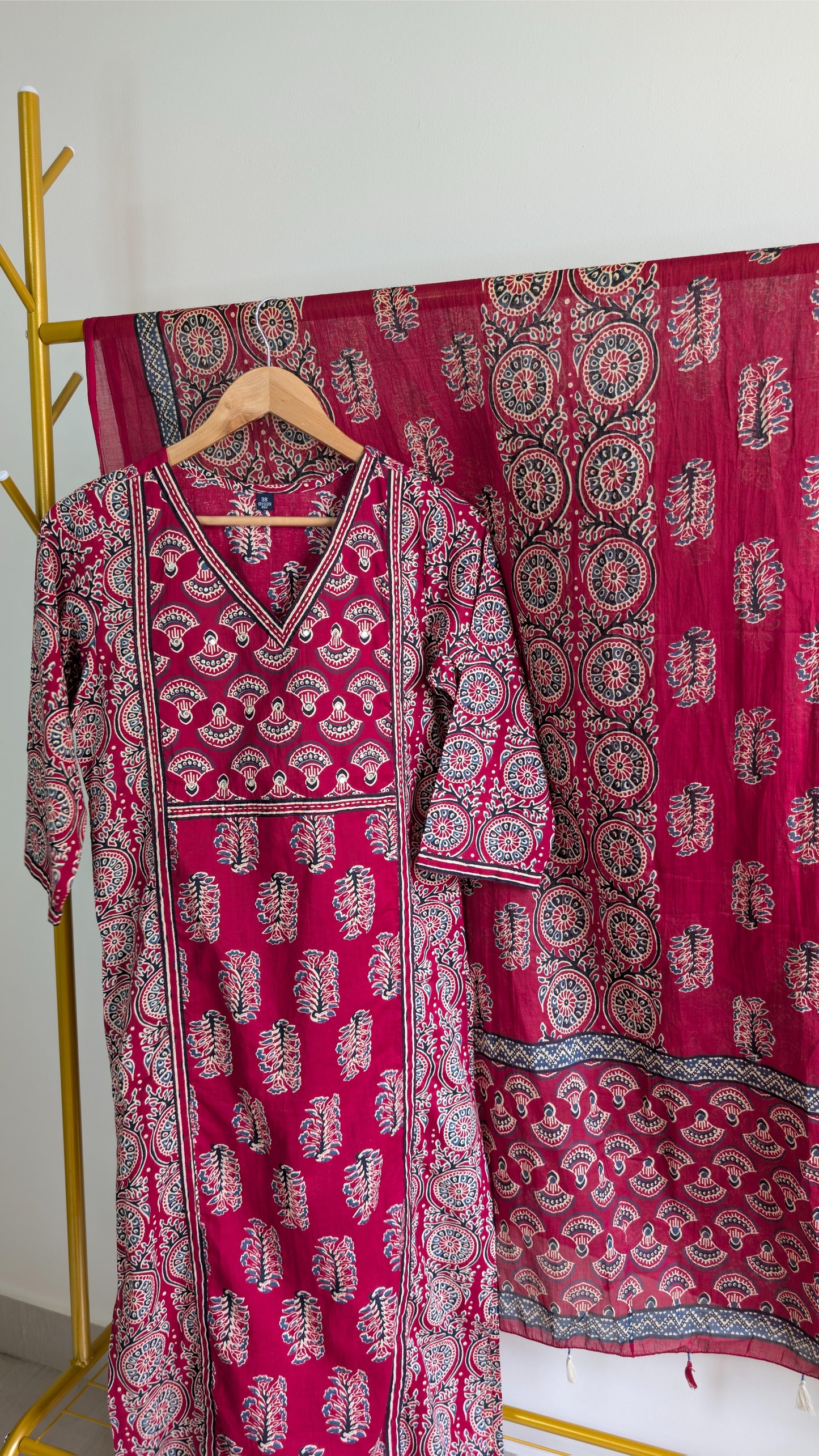Elegant Maroon Ajrakh Print Cotton Kurta Set with Dupatta – Traditional Hand Block Design (AC00040)