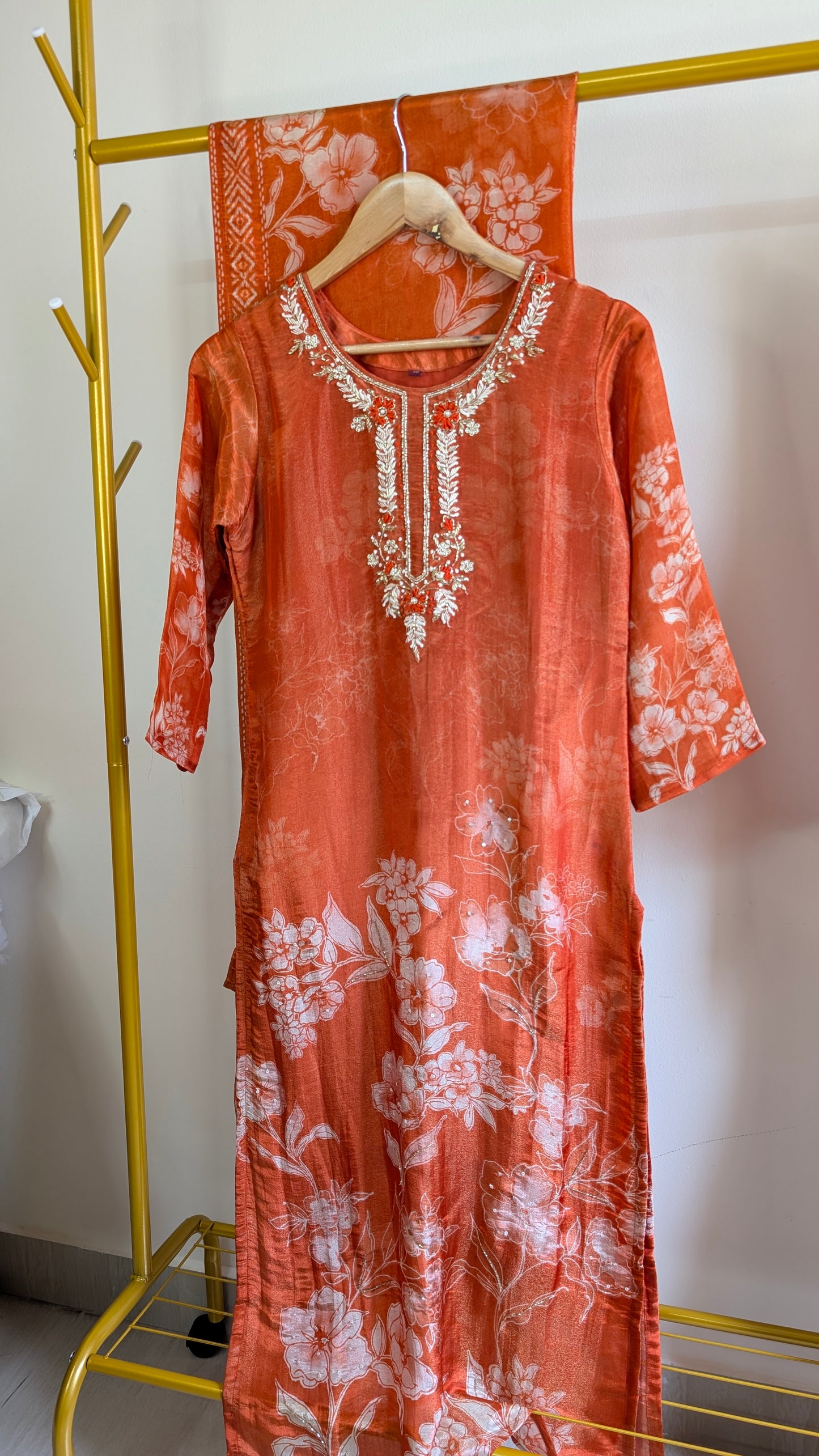 Pure Tissue Kurti Set with Hand Embroidery | Festive & Party Wear Ethnic Outfit (AC00049)