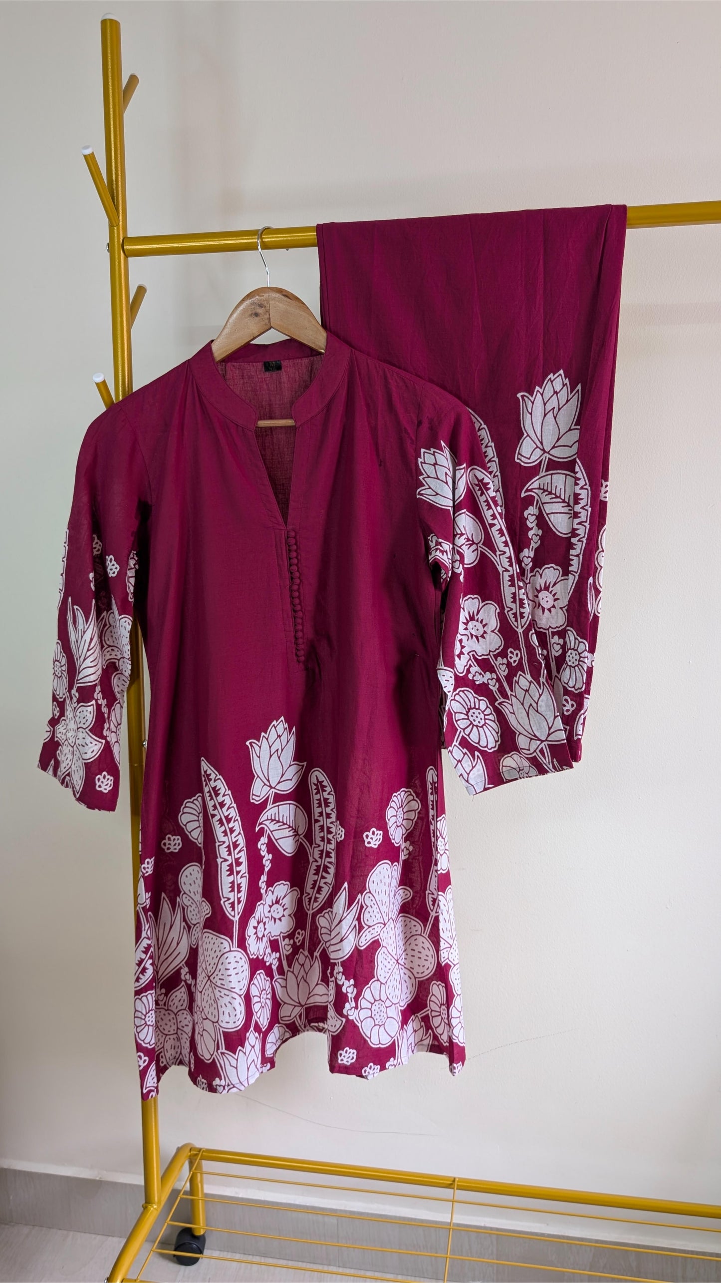 Elegant Maroon Cotton Co-ord Set with White Floral Print – Comfortable Ethnic Wear (AC00050)