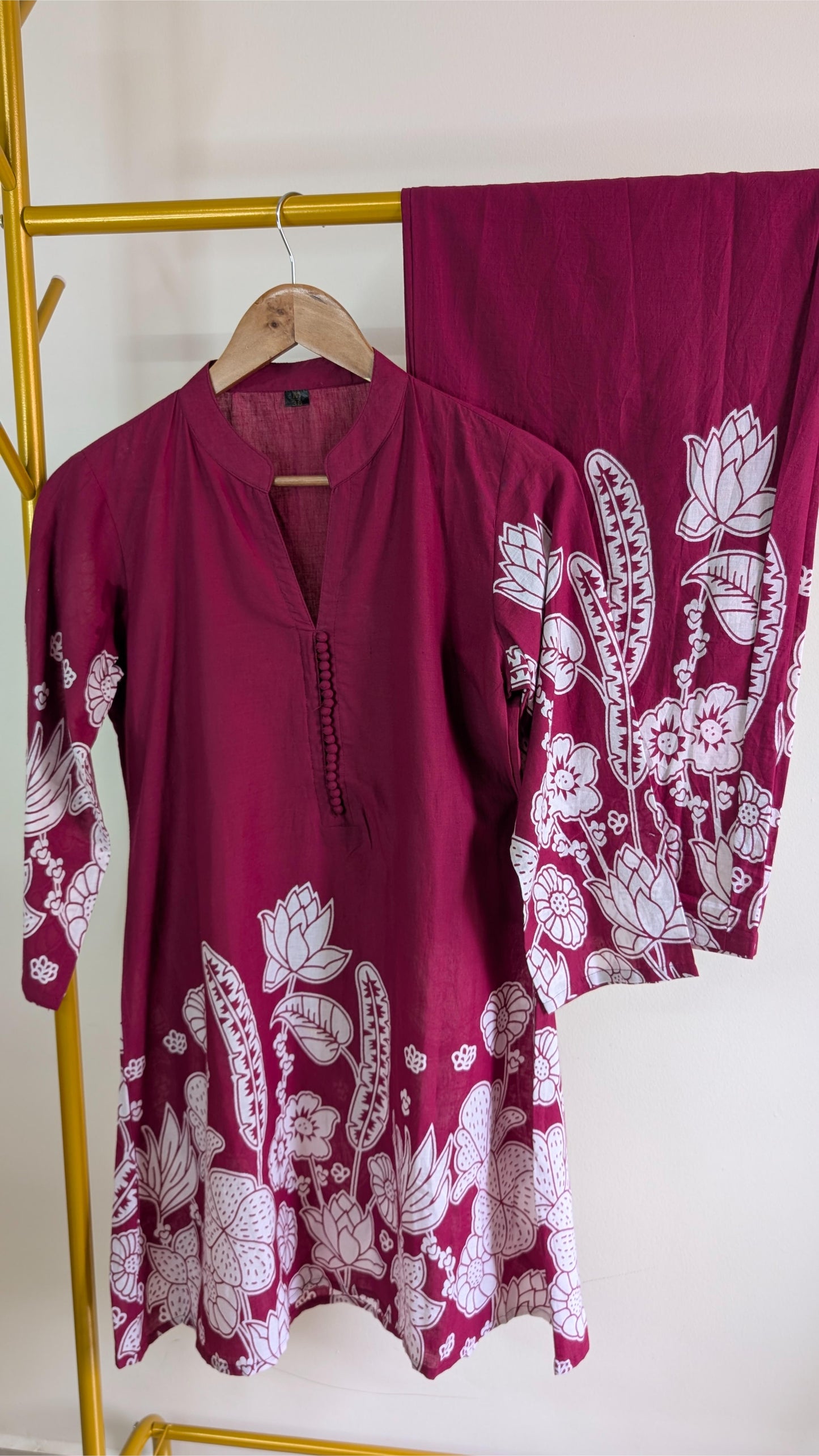 Elegant Maroon Cotton Co-ord Set with White Floral Print – Comfortable Ethnic Wear (AC00050)