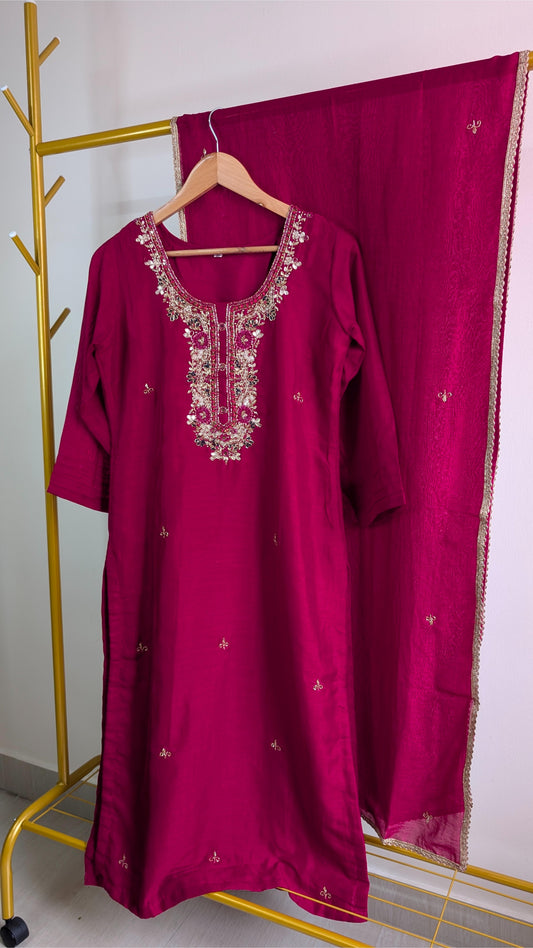 Elegant Magenta Embroidered 3-Piece Kurti Set for Women – Festive & Party Wear (AC00056)